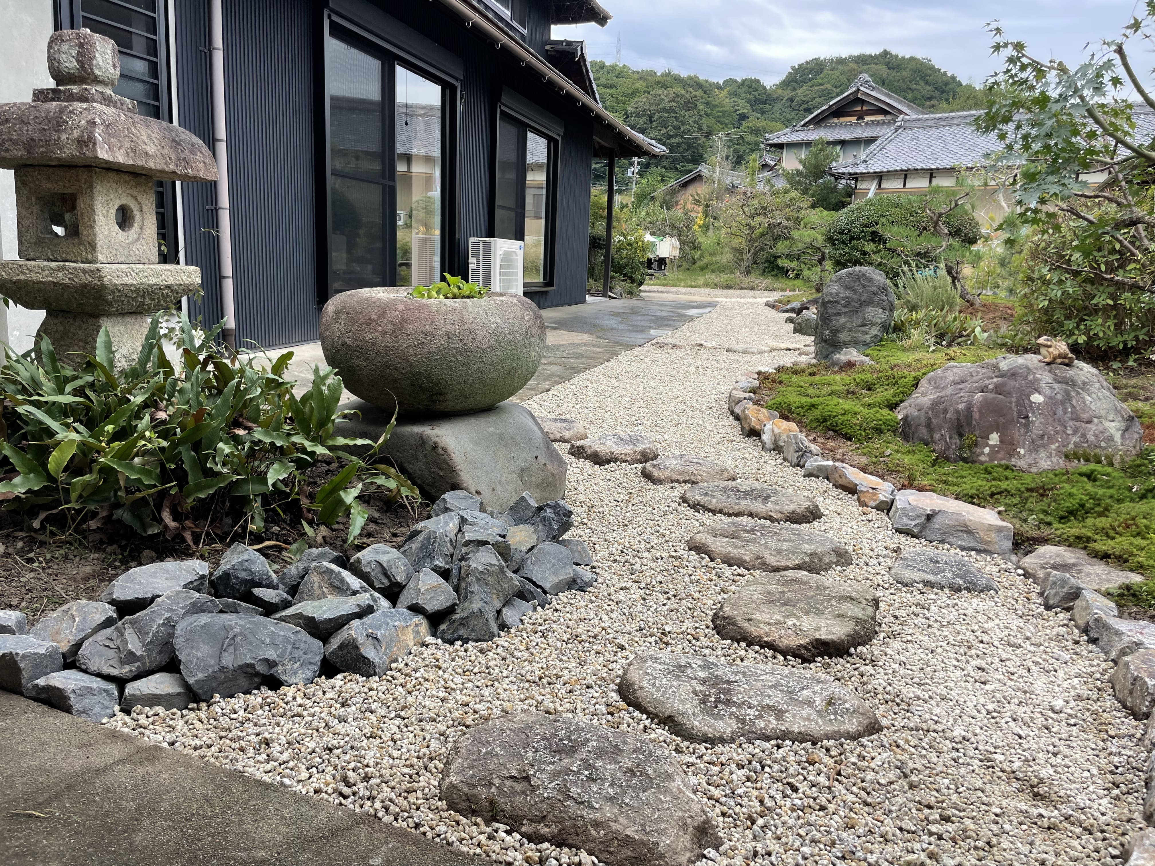 和風庭園を管理しやすい庭園へ 画像